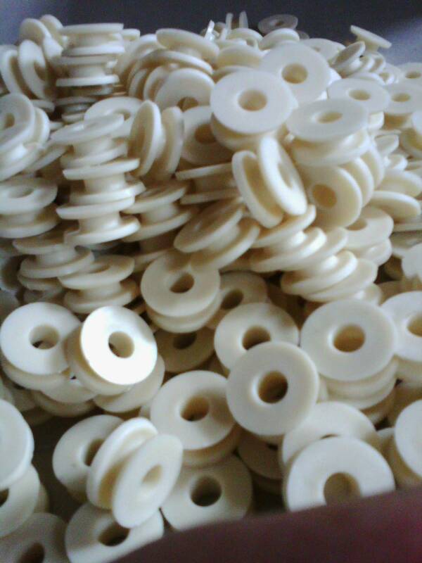 塑料加工與塑料制品 現(xiàn)代工業(yè)的基礎與創(chuàng)新前沿